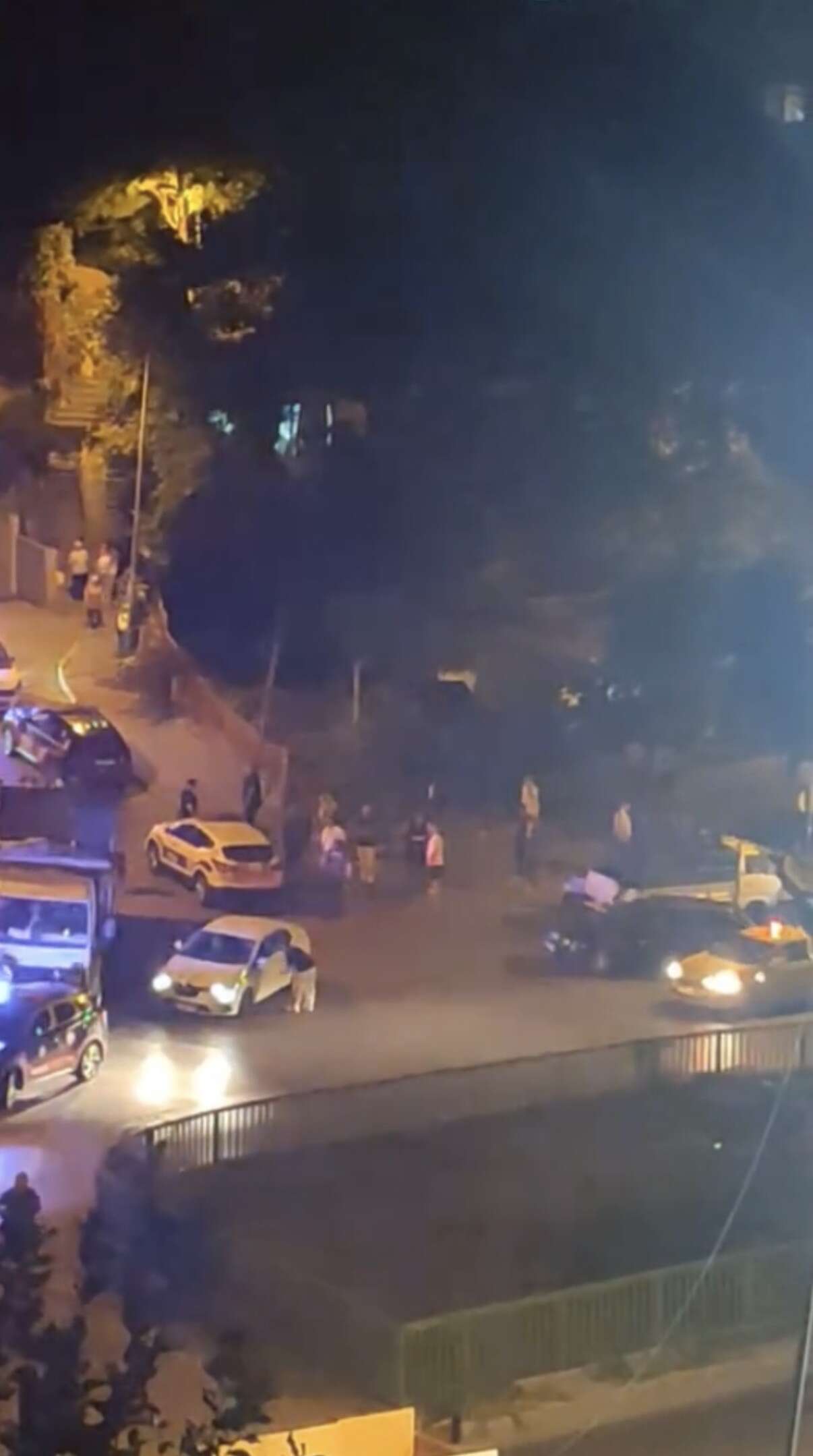 Çöp atma meselesinde kan aktı! Ablanın burnu kırıldı, kardeşi bıçaklandı 5